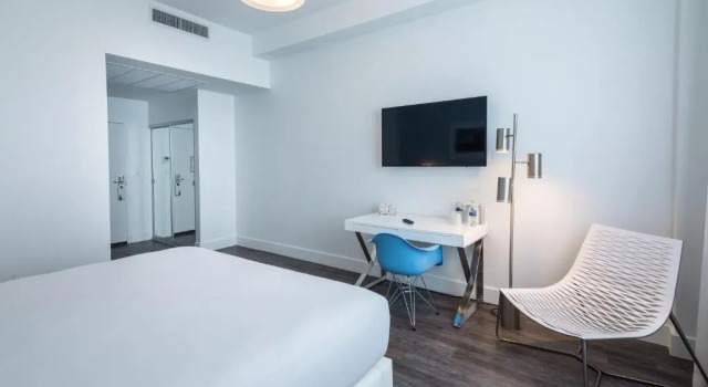 Двухместная вилла Deluxe President Hotel