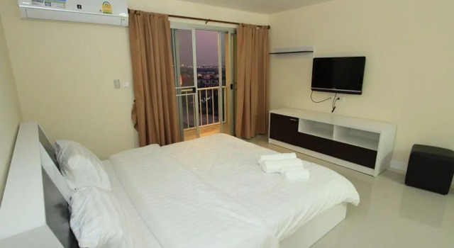 Люкс с 2 комнатами The Grow Hotel & Residence
