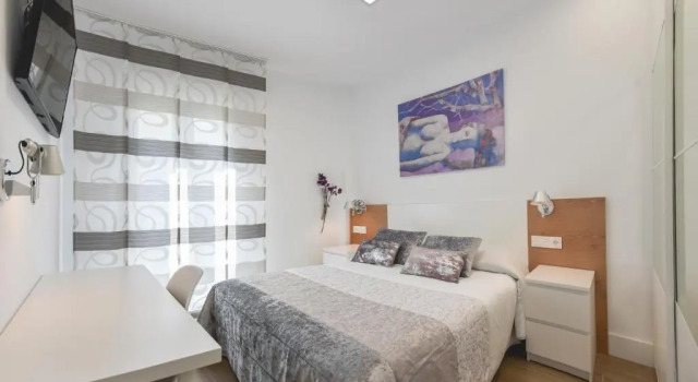Apartamento lujo playa Lasiesta3, Забронировать Апартаменты/квартира Апартаменты Фуэнхирола, рядом с Salon Varietes Theatre, Апартаменты/квартира