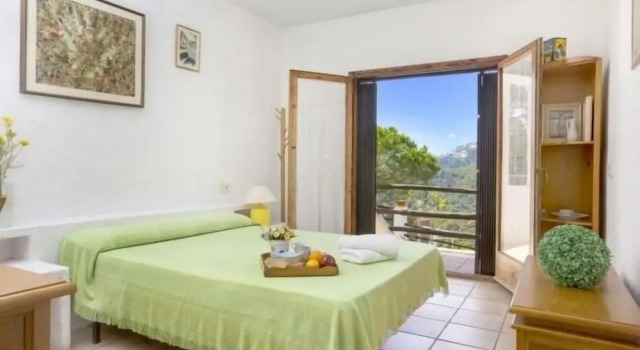 Villa Ibicenca, Prenota Villa Hotel a Costa Brava con piscina, Piscina