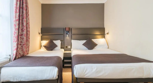 Семейный номер Standard Brunel Hotel