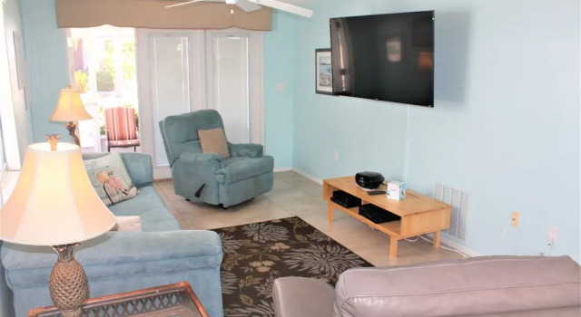 Aloha Kai - Unit 60 1 Bedroom 1 Bathroom Apts