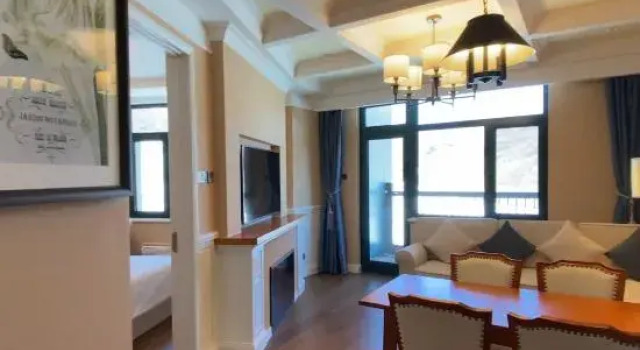 Люкс c 1 комнатой с балконом Parkfleet Hotel