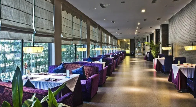 Zhengzhou Baili Zhongzhou International Hotel, Prenota Hotel Jinshui District Henan