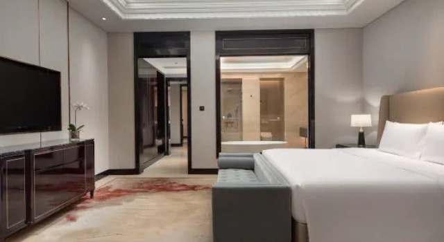 Люкс Crowne Plaza Chengdu Tianfu New Area by IHG