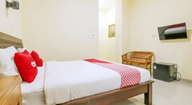 Двухместный номер Deluxe OYO 1684 Marina Suite Apartment Bali