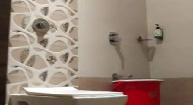 Трёхместный номер Deluxe Meriton Buisness Hotel Mumbai International airport T-2