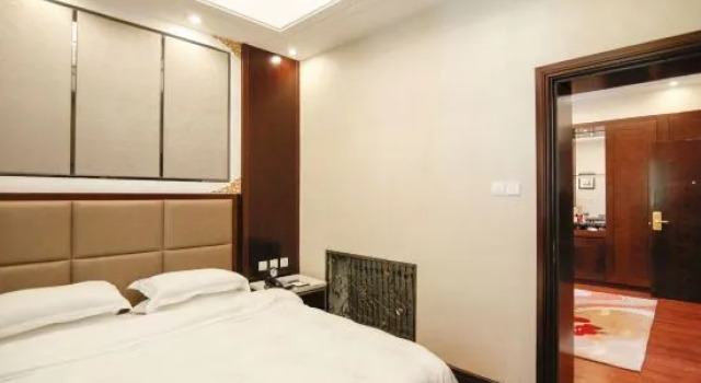 Люкс Business Victory Hotel