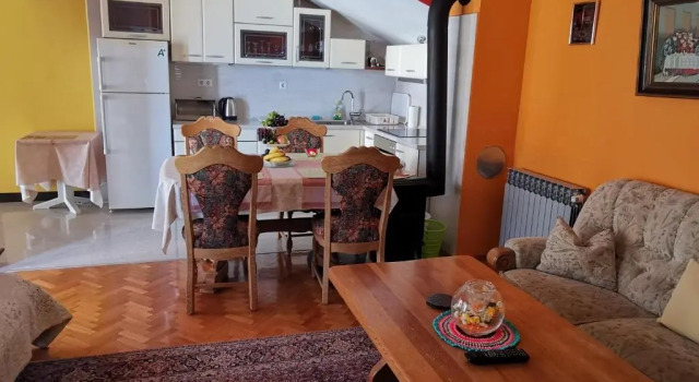 Апартаменты Nina Apartments