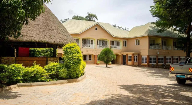 Семейный номер Standard Jinja Safari Hotel