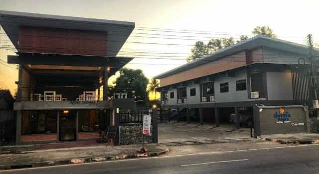 Pakarang Resort, Забронировать Курортный отель Отели Южного Таиланда с парковкой, Парковка