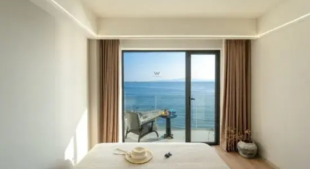 Семейный люкс с 2 комнатами с видом на море Shenzhen White House Resort Hotel (Nan'ao First Beach Branch)