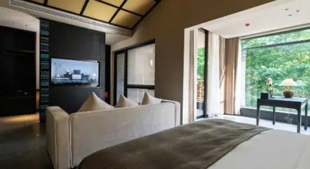 Люкс Shanshuijian • Dehang Yashe Hotel (Dehang Grand Canyon Scenic Area Branch)