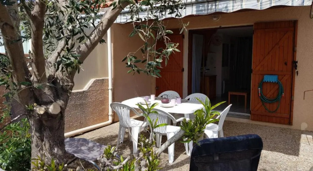 MC3 : Villa 2 pièces mezzanine 5 couchages NARBONNE-PLAGE, Buchen Sie Villa Narbonne Plage Languedoc-Roussillon