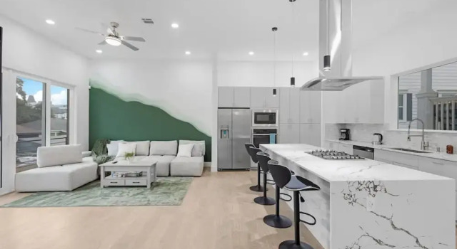 Коттедж Luxurious 3 Bed3 Bath Near Downtown Houston