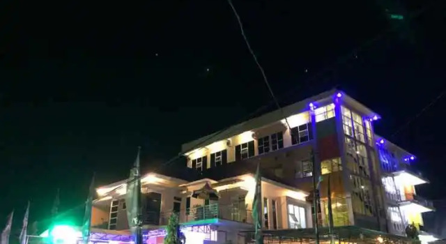 New Ricky Hotel, Foglalás Szálloda Roti Indonézia