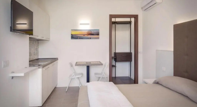 Villa Aurora-Holiday Home APT 1, Забронировать Вилла Отели Бардолино с парковкой, рядом с Wine Museum, Парковка
