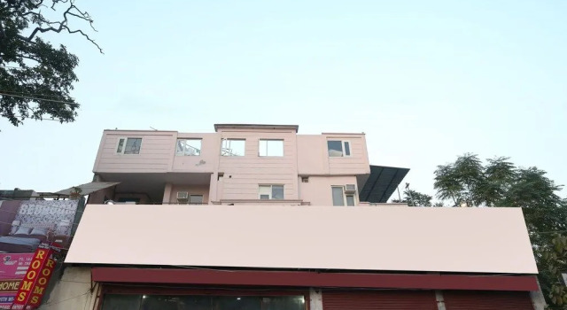 Oyo 24630 Perfect Home Stay, Rezerwuj Hotel Amritsar Punjab