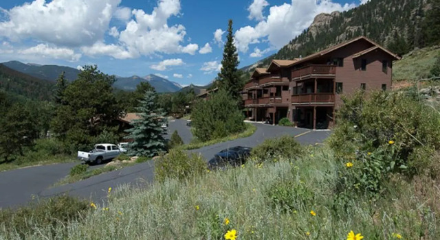 Семейный люкс Wildwood Inn