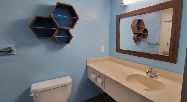Студия HomeTowne Studios by Red Roof Egg Harbor-Atlantic City Airport