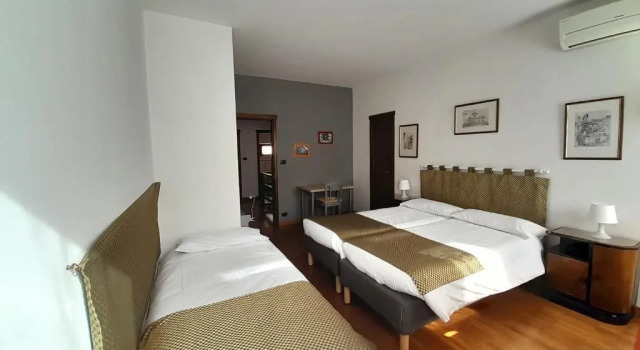 Maison Giolitti, Забронировать Отель Отели Турина 4 звезды, рядом с Церковь Сан-Лоренцо, 4*
