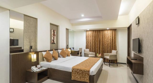 Номер Deluxe GCC Hotel and Club