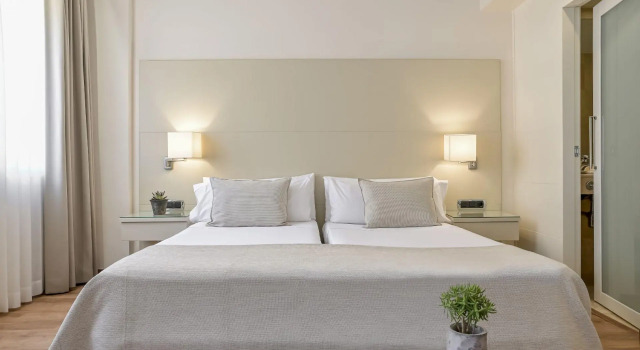 Двухместный номер Superior Aparthotel Mariano Cubi Barcelona