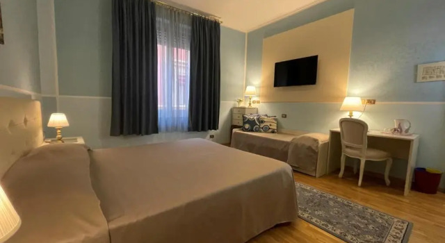 Трёхместный номер Standard Hotel Roma