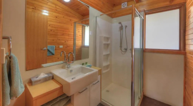 Номер Standard с 2 комнатами с видом на воду Stewarts Bay Lodge