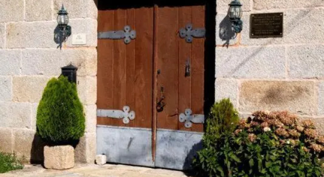 Casa dos Ulloa, Prenota Hotel Cenlle Galizia