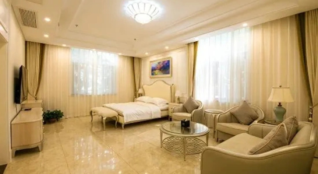 Люкс Executive с видом на внутренний двор Grand Shaanxi Hotel