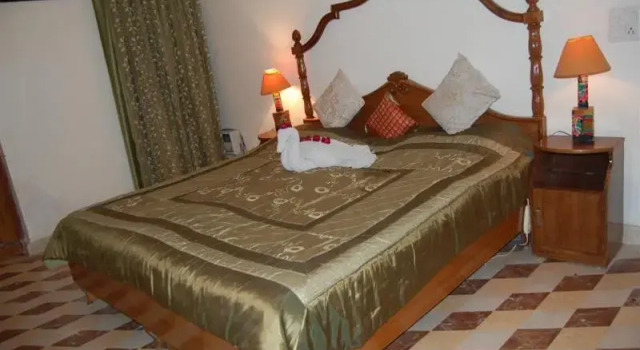 Inn At Delhi, Забронировать Отель Отели Нью-Дели с парковкой, Парковка