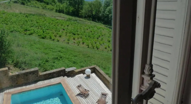 Номер Standard с видом на бассейн Le Clos des Fayettes