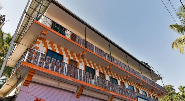 OYO 12199 Porto De Vintage Holiday Homes