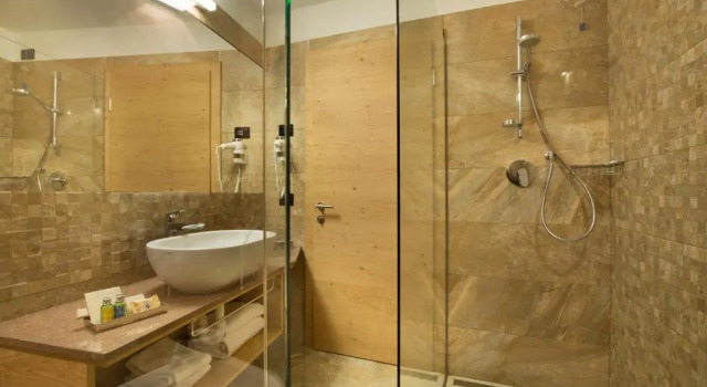 Полулюкс с балконом Chalet Marcora