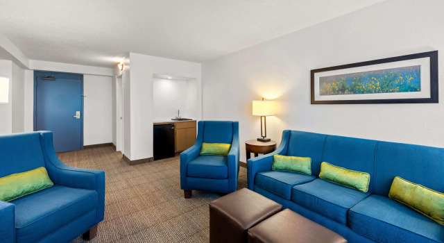 Двухместный люкс Comfort Inn & Suites Omaha Central