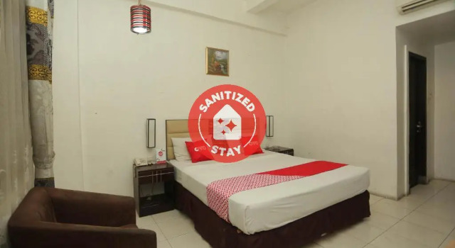 Люкс OYO 1724 Hotel Sembilan Sembilan