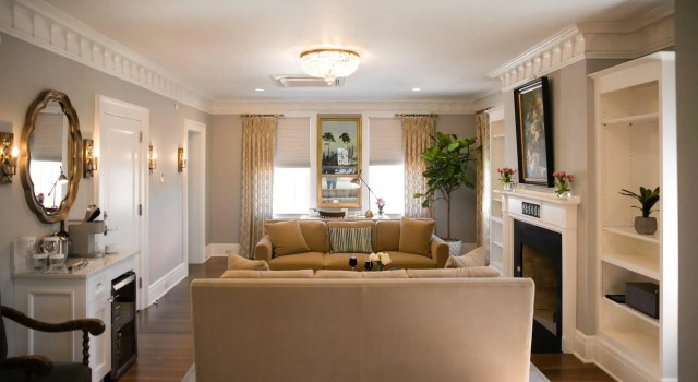 Harwelden Mansion, Book Hotel Tulsa Oklahoma, nær Gathering Place