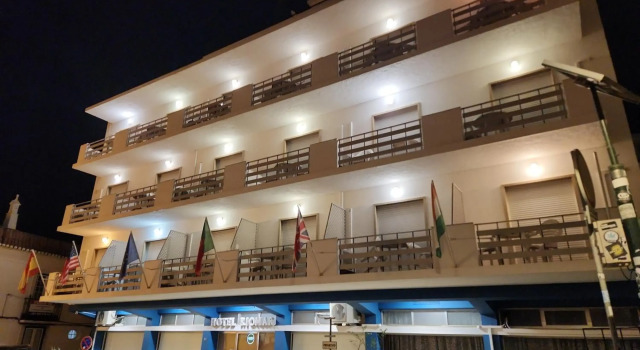 Hotel Riomar, Забронировать Отель Отели Лагуш с завтраком, рядом с Городской рынок Лагоса, Завтраки