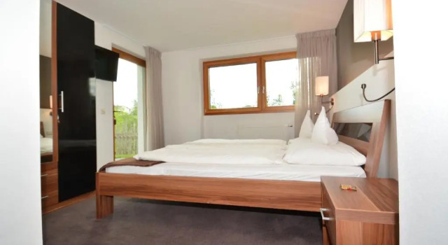 Parc Hotel Tyrol, Забронировать Отель Отели и гостиницы Кастельротто, рядом с Подъемник Маринценлифт, Отель