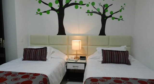 Двухместный номер Standard Hotel Bolivariana Plaza Medellin