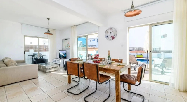 Chata Sunrise Bay Villa 3