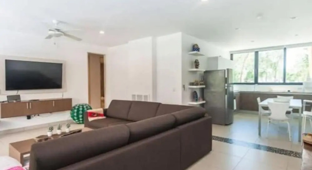 Spacious Contemporary 2 Bed Swim Up Condo- ENCANTO 102 – By Salt-Kisse, Rezervasyon Daire Tulum havuzlu oteller, Yüzme Havuzu