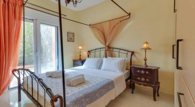 Eagle Nest Villa, Book Villa Hotels in Central Greece with a Pool, Swimming Pool
