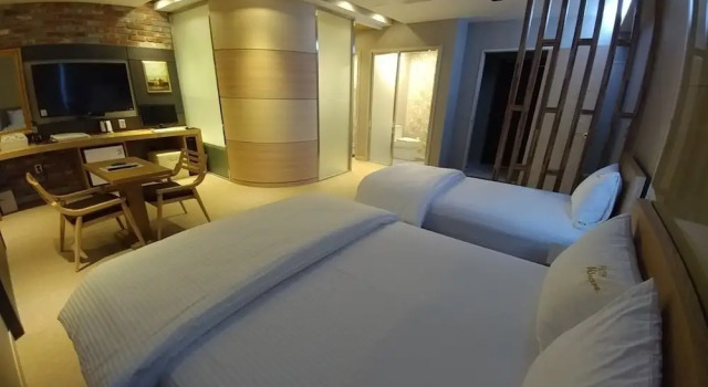 Suite Real Khan Hotel