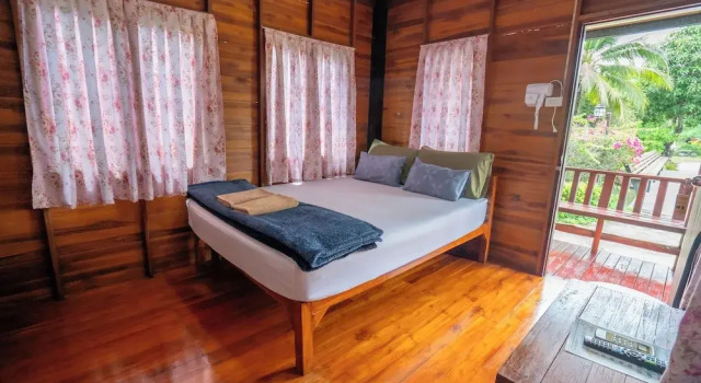 Бунгало Executive Ban Suan Bang Toei Homestay