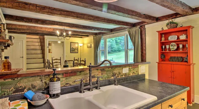 Historic Hanover Area Home, 16 Miles to Dartmouth!, Rezervați Hotel Enfield Statele Unite ale Americii