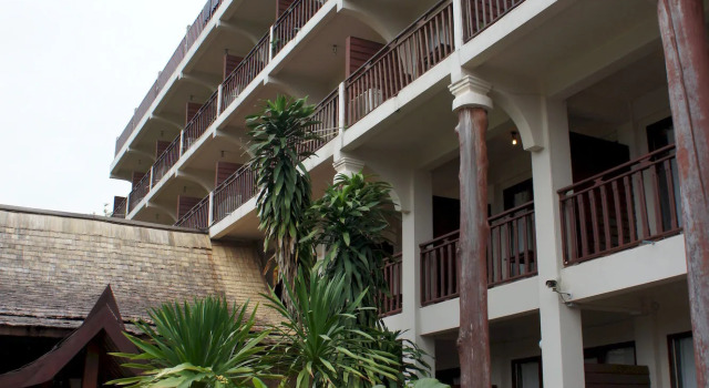 The Elephant Crossing Hotel, Buchen Sie Hotel Vang Vieng Provinz Vientiane