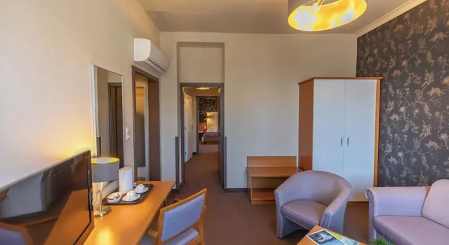 Люкс Superior City Hotel Miskolc