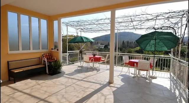 Rooms Regjo, Забронировать Отель Отели Сребрено с парковкой, Парковка